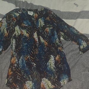 Ariat Womens Blue and Green Patterned Casual Shirt